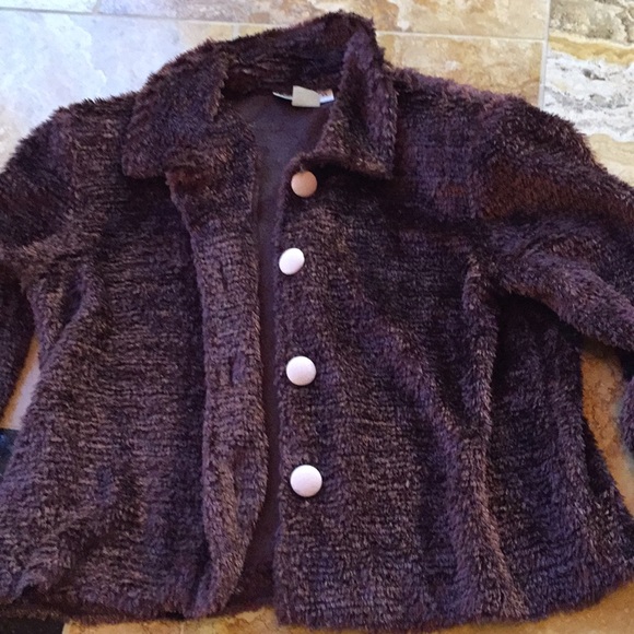 Camille & Co shimmering warm brown chenille/button - Picture 3 of 8